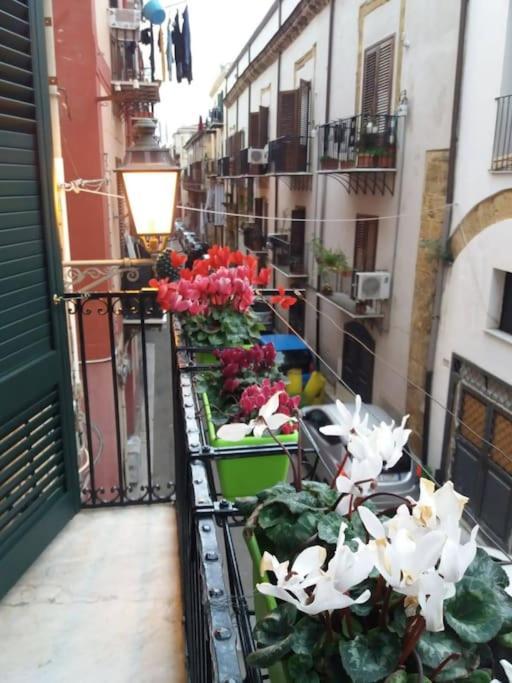 Casa Vacanza Sole Di Sicilia Palermo Exterior foto